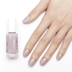 Essie Expr Nagellak Paars 210 Throw It On 10 ML