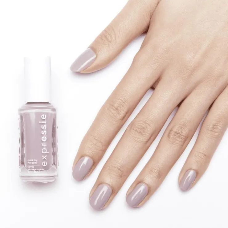 Essie Expr Nagellak Paars 210 Throw It On 10 ML