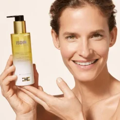 ISDIN ceutics Essential Cleansing - 200ML