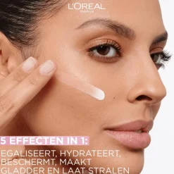 L'Oréal Paris BB C'est Magic BB Cream 02 Gekleurde Dagcrème SPF 20
