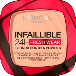 L'Oréal Paris Infaillible 24H Fresh Wear Foundation in a Powder