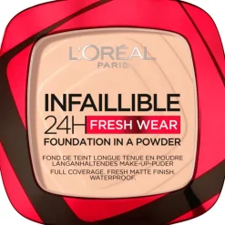 L'Oréal Paris Infaillible 24H Fresh Wear Foundation in a Powder