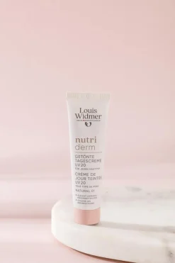 Louis Widmer Nutriderm Getinte Dagverzorging SPF20 Naturel 01 Zonder Parfum 30 ML