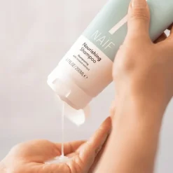 Naïf Verzorgende Shampoo 200 ML