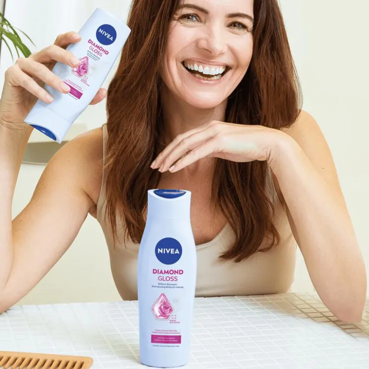 NIVEA Diamond Gloss Care Shampoo 250 ML