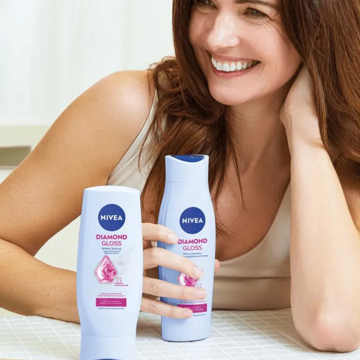 NIVEA Diamond Gloss Care Shampoo 250 ML