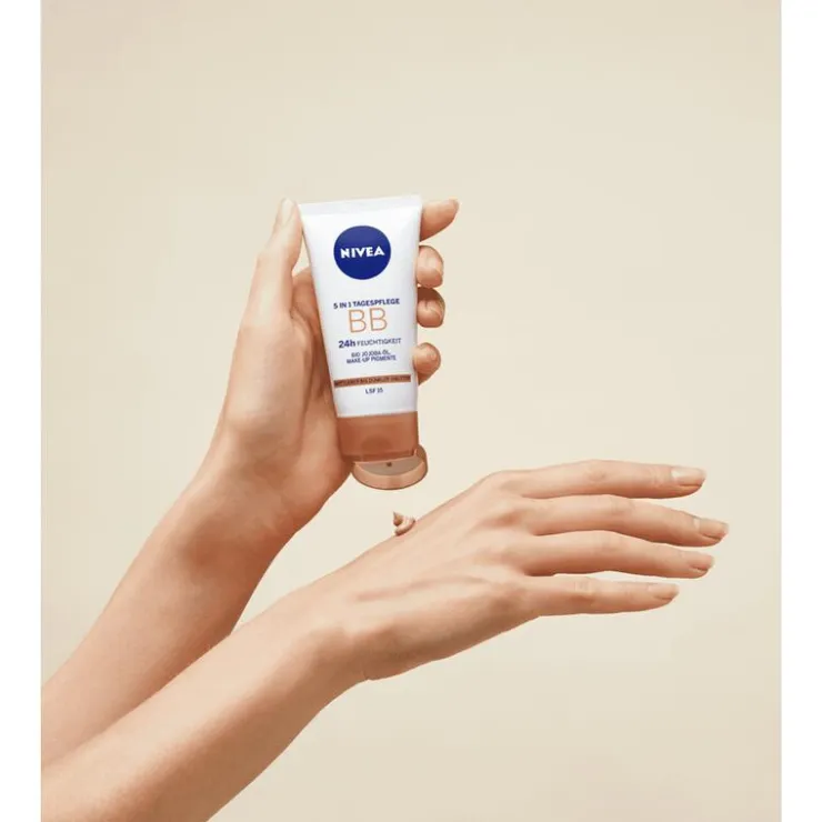 NIVEA Essentials BB Cream Medium SPF10 50 ML