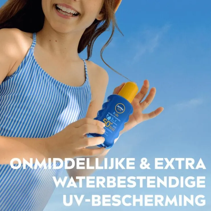 NIVEA SUN Kids Hydraterende Groen Gekleurde Zonnespray SPF50+ 200 ML