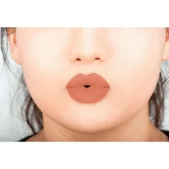 NYX Professional Makeup Soft Matte Lip Cream Smlc04