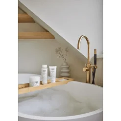 Therme Zen White Lotus Relaxing Foam Bath 500 ML