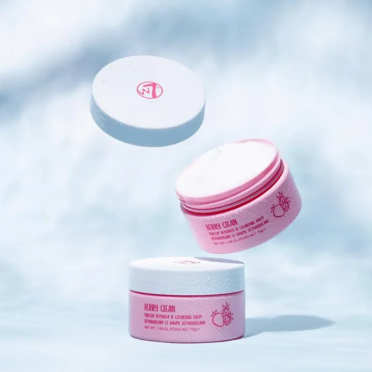 W7 Sweet Sugar Scrub Strawberry